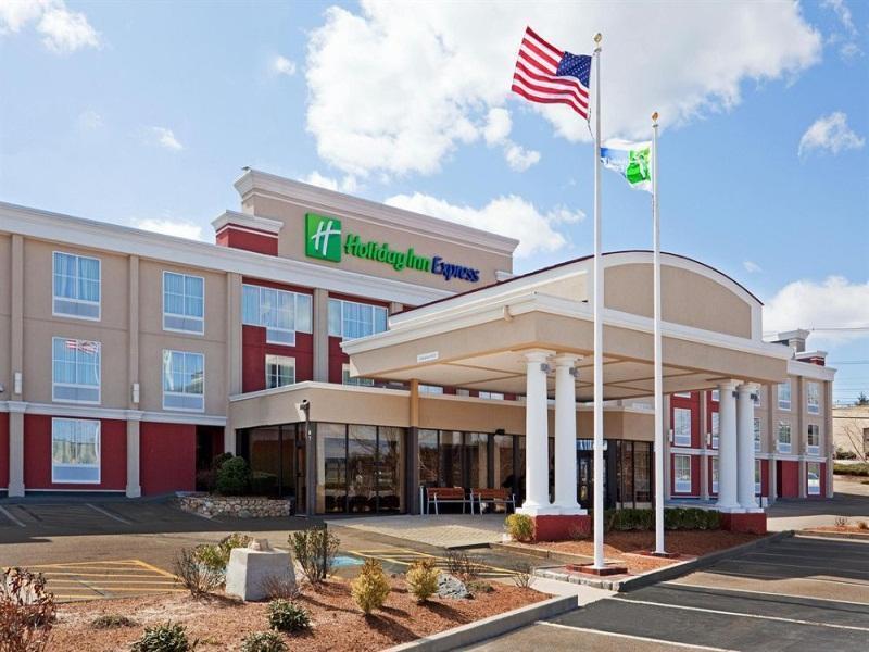 Holiday Inn Express Braintree By Ihg Exterior foto